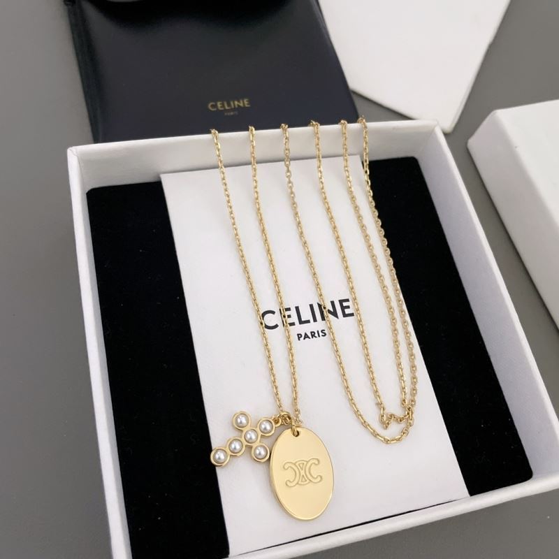 Unclassified Brand Necklaces